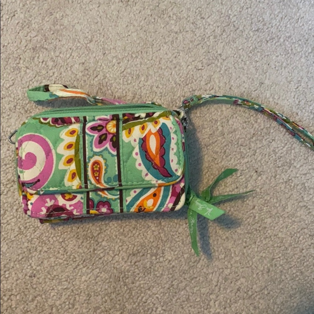 Multifunctional Vera Bradley wallet